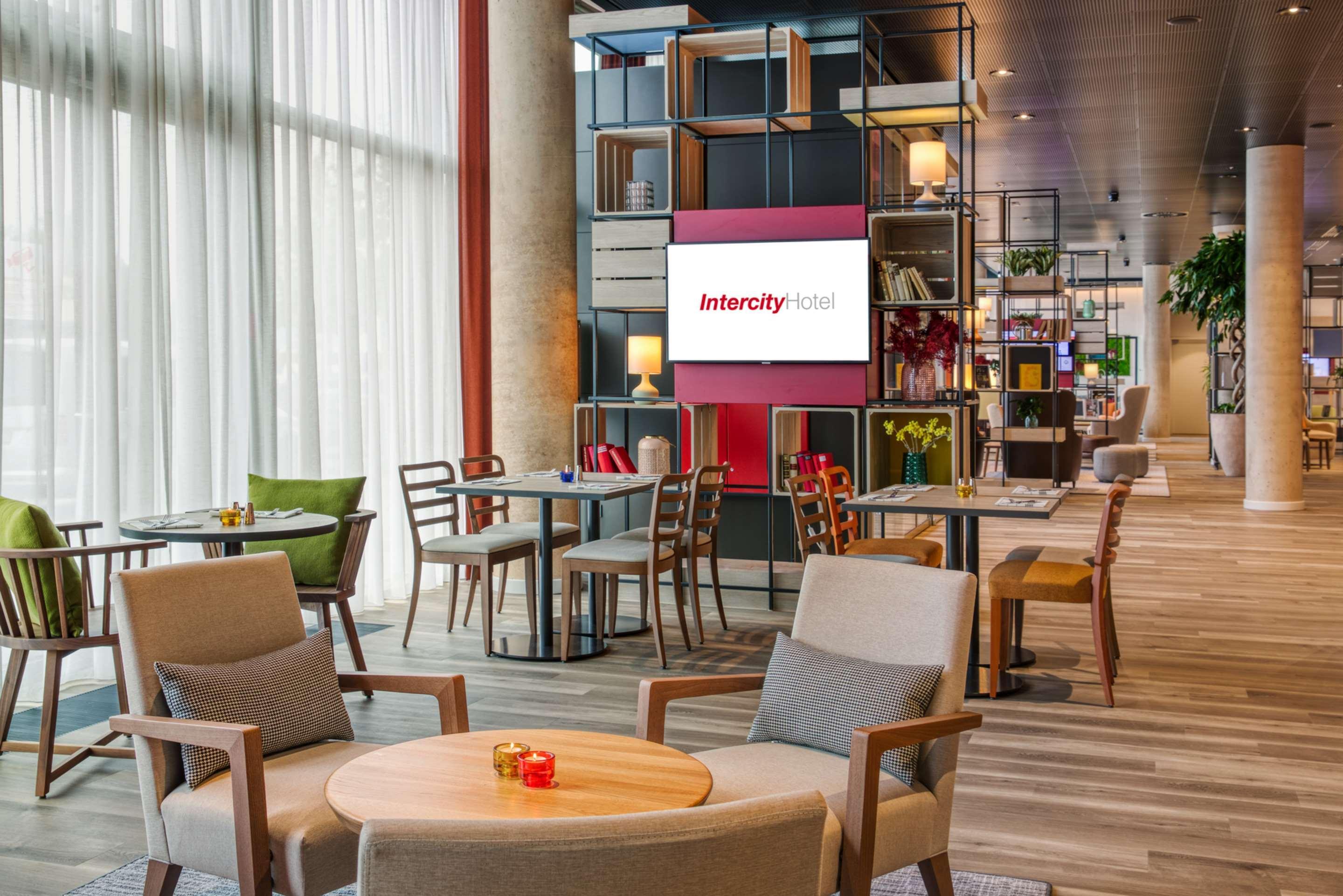 Intercityhotel Saarbruecken Ngoại thất bức ảnh