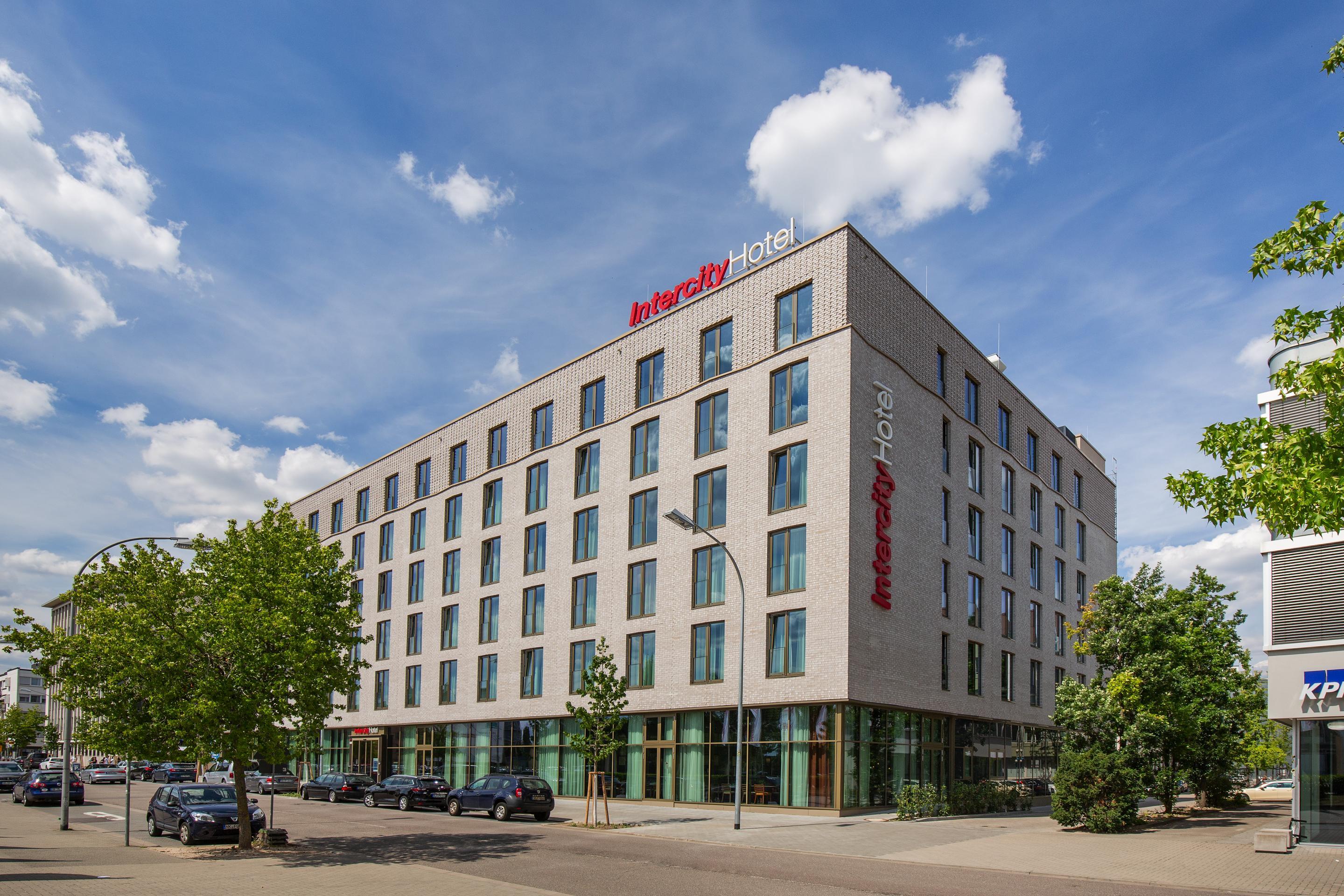 Intercityhotel Saarbruecken Ngoại thất bức ảnh