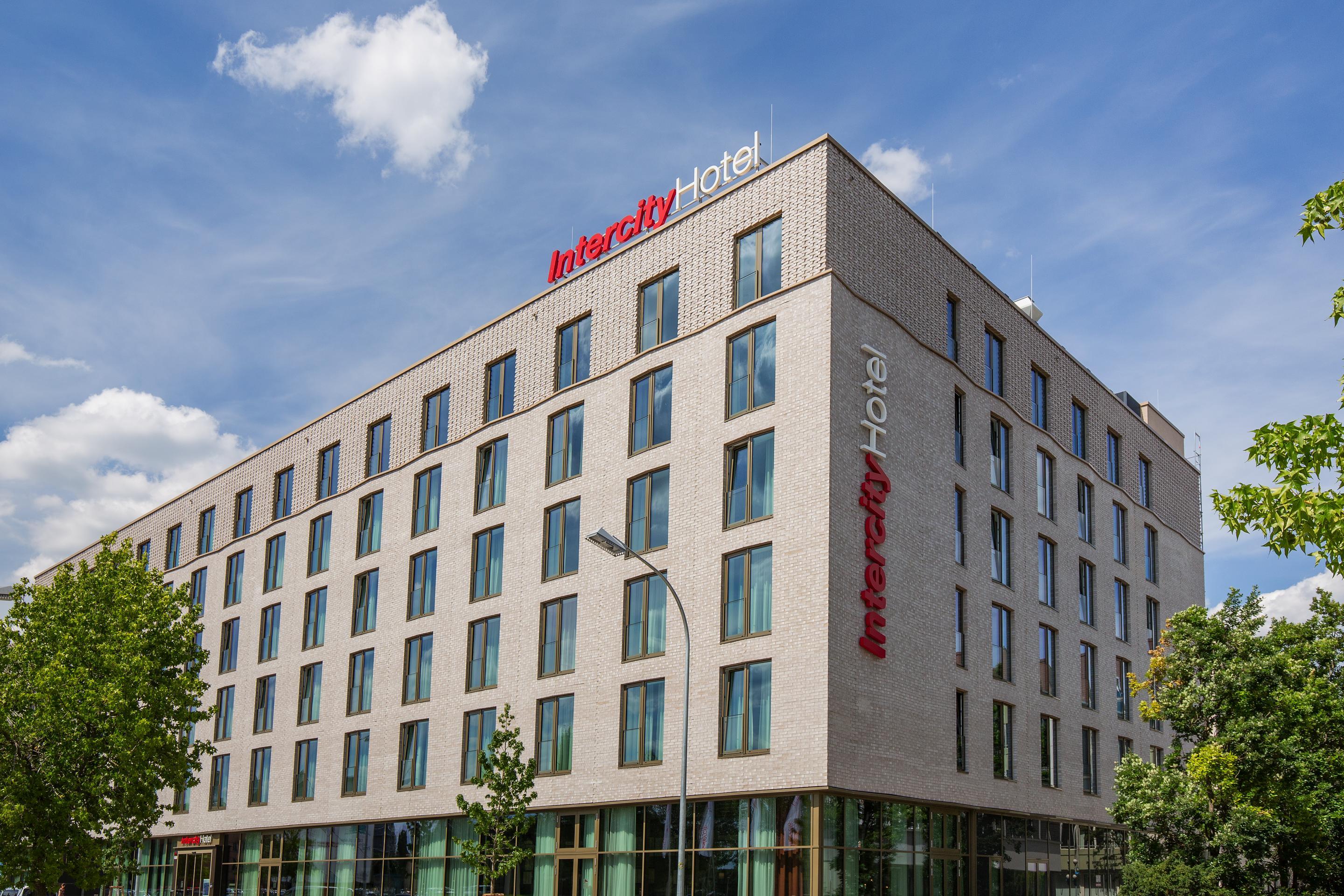 Intercityhotel Saarbruecken Ngoại thất bức ảnh