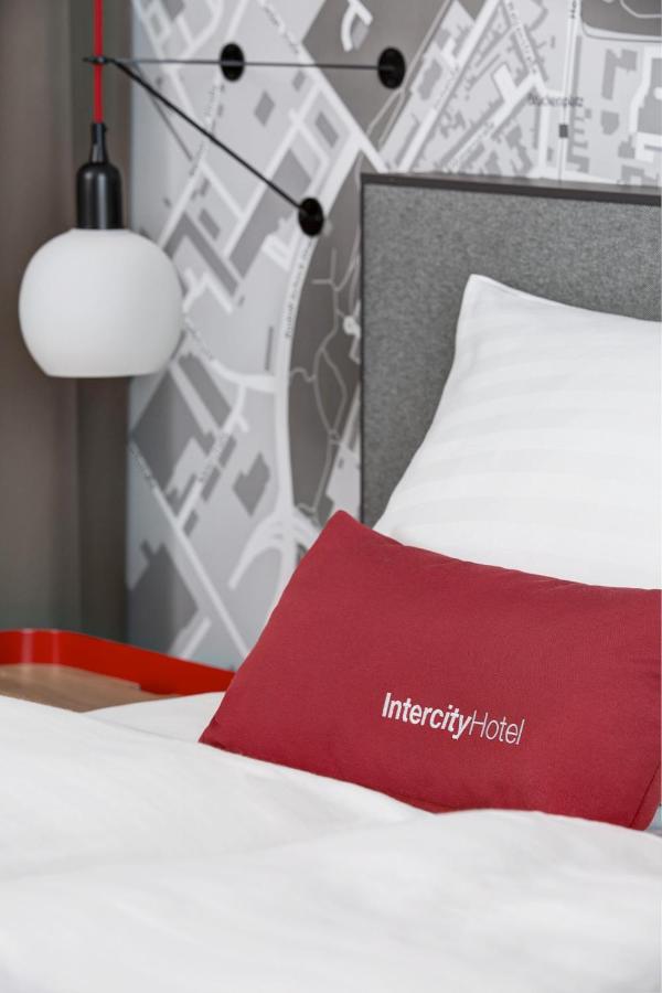 Intercityhotel Saarbruecken Ngoại thất bức ảnh