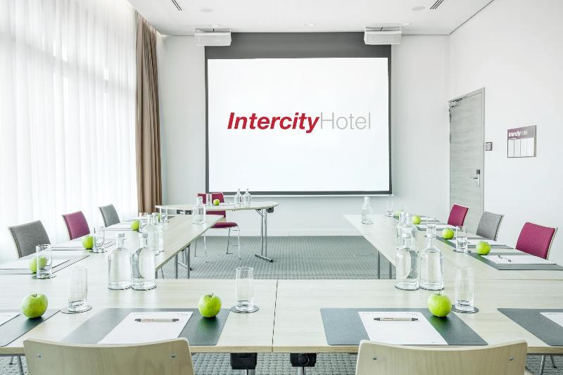 Intercityhotel Saarbruecken Ngoại thất bức ảnh